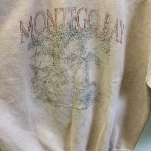 Girl Knows all Montego Bay Sand Sweatshirt L - Picture 3 of 5